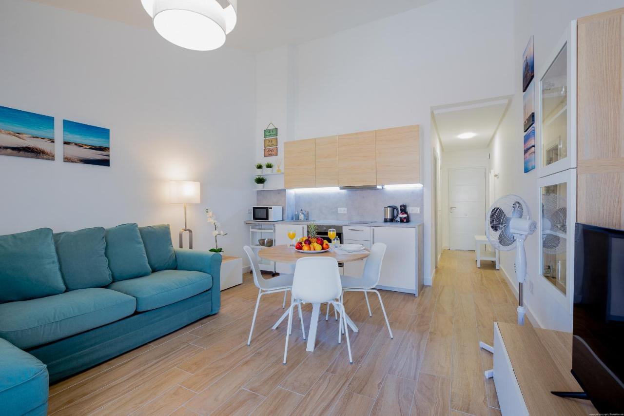 Bright & Stylish Apartment In Chipeque, Los Cristianos Arona  Ngoại thất bức ảnh